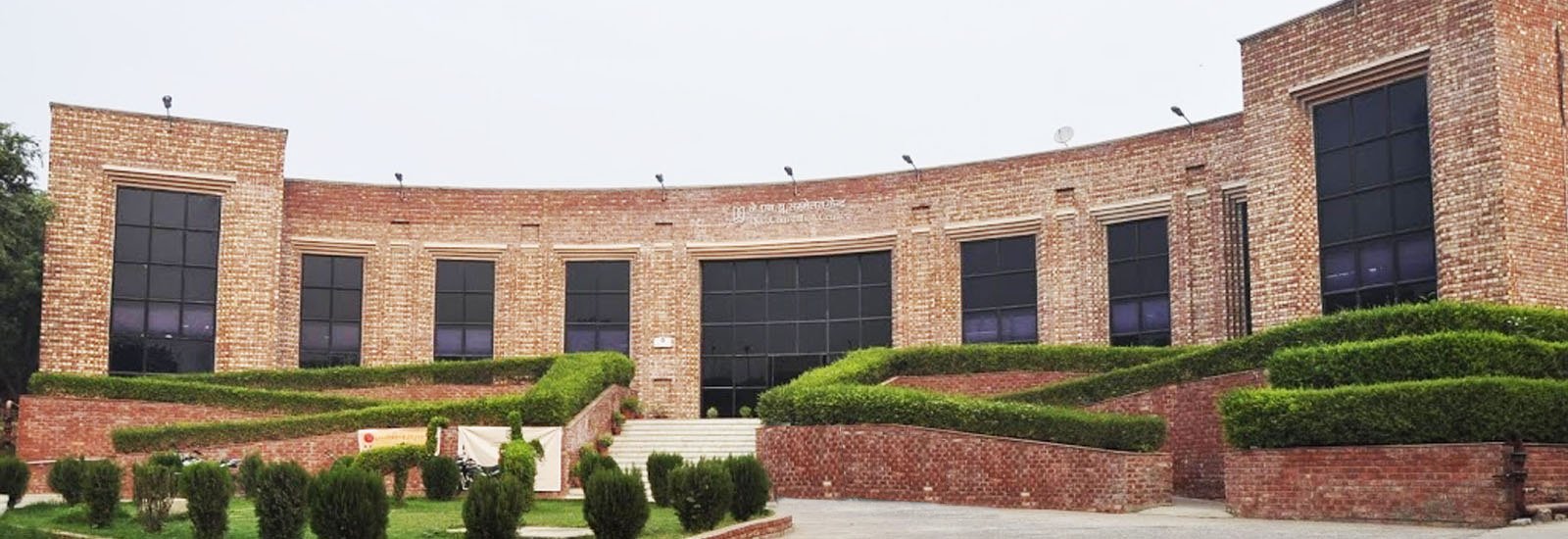 Top 10 BCom colleges in India