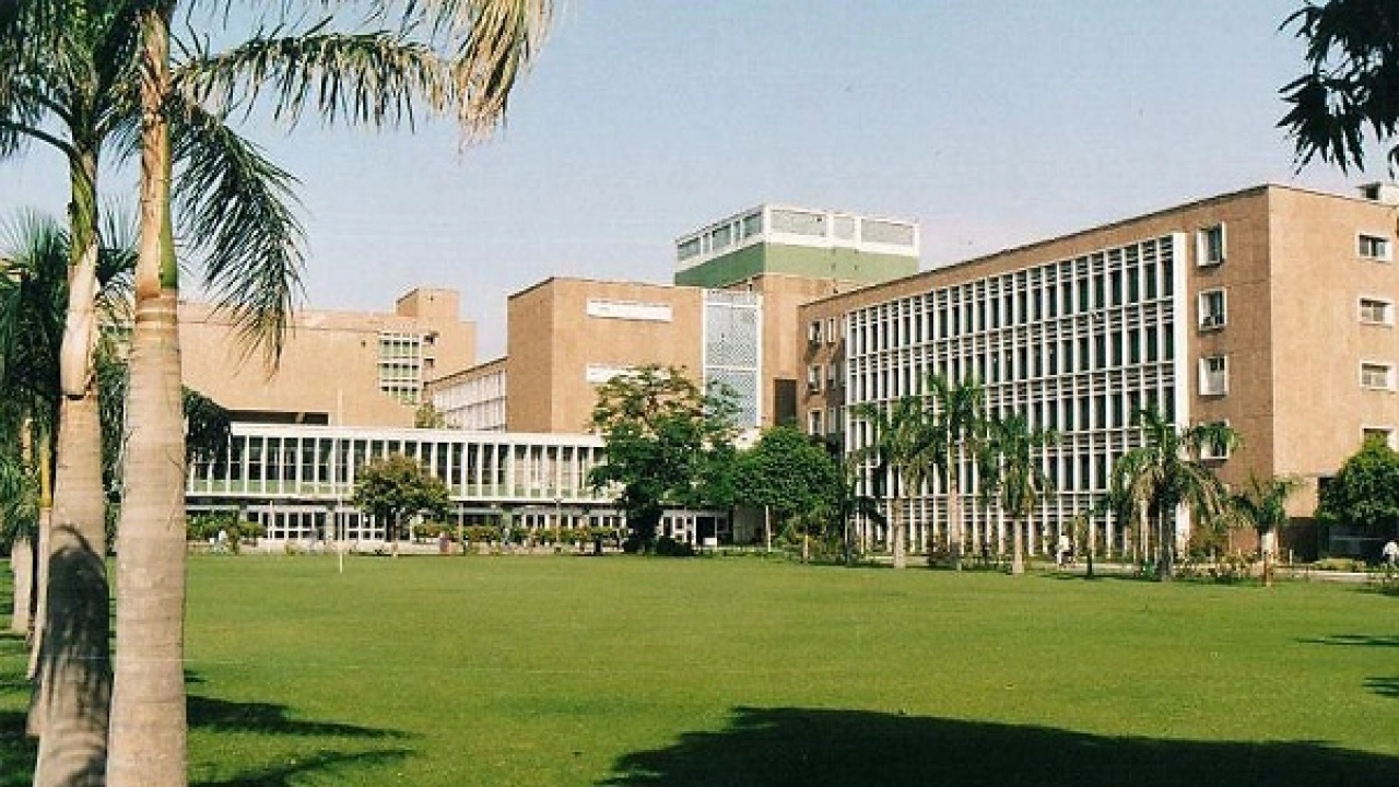top 10 government colleges of India