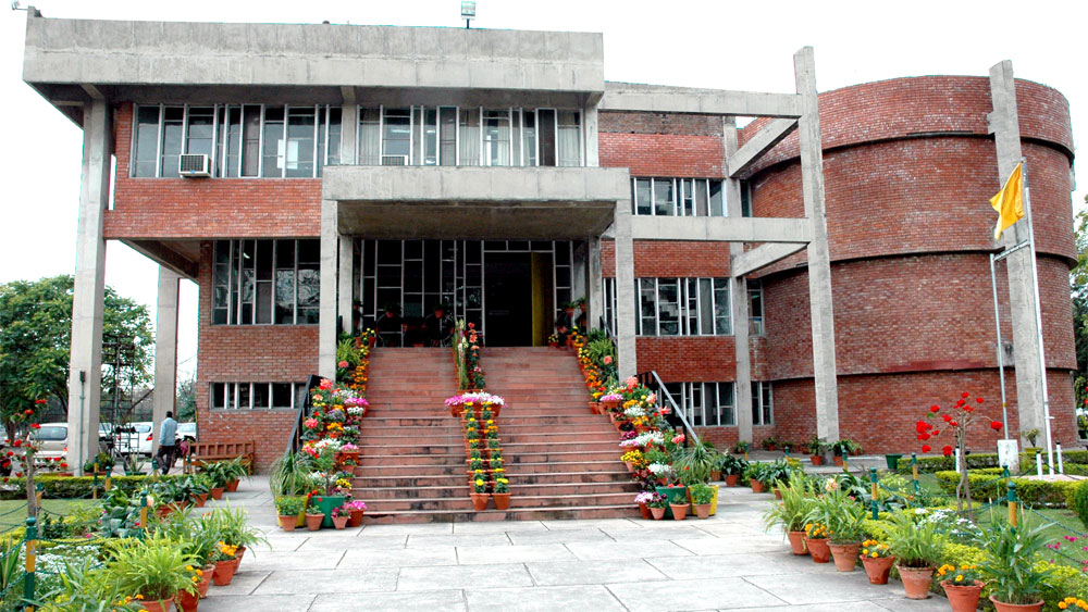 top 20 colleges for aerospace engineering in India