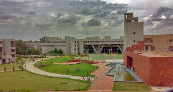 top 20 MBA colleges in India with low fees